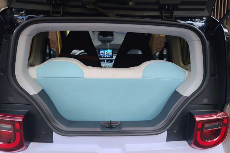 Used Chery QQ Ice Cream 2022 120km Conical Shape Lithium Iron Phosphate
