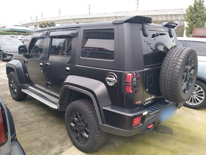 Used BAIC Off-Road BJ40 2023 2.0D Automatic Four-Wheel Drive Blade Hero Edition Adventurer Type — 4