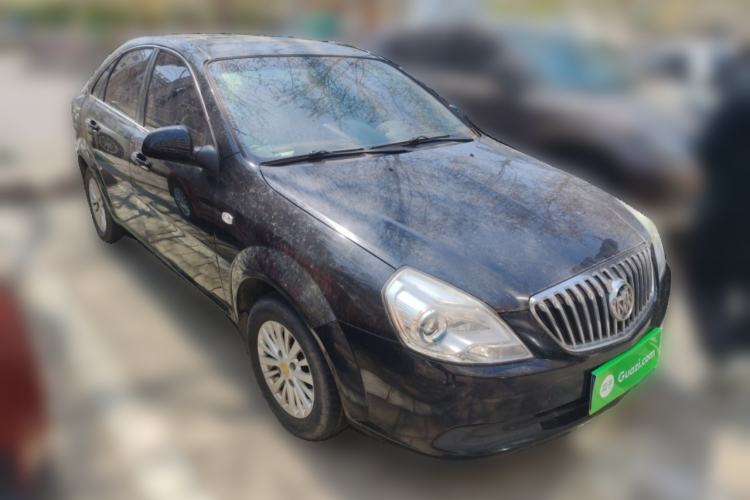 Used Buick Excelle 2015 1.5L Manual Classic Trim
