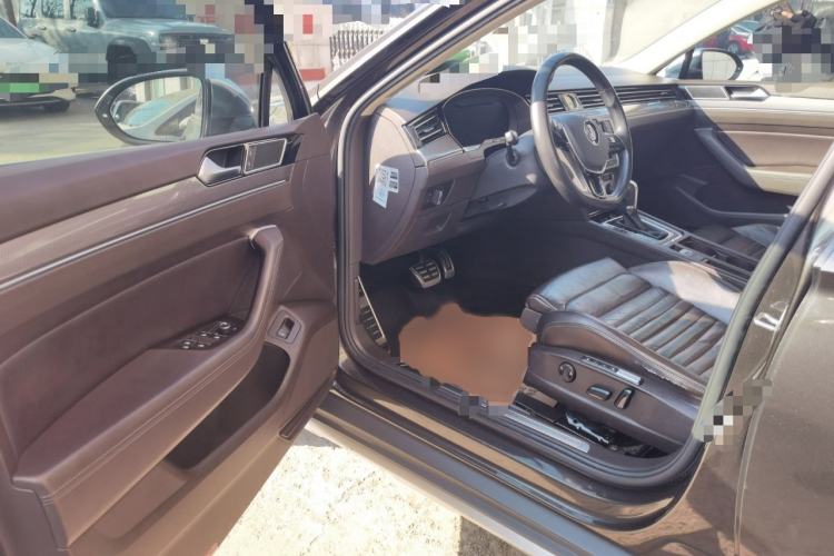 Used Volkswagen Variant 2016 380TSI Four-Wheel Drive Longitudinal Version