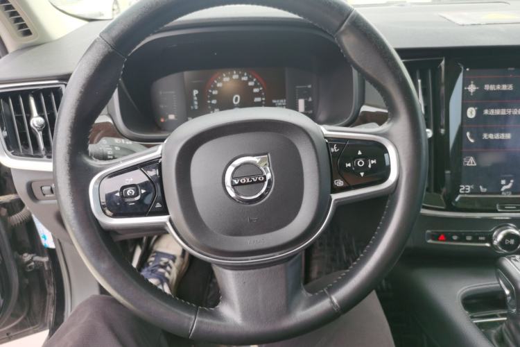 Used Volvo S90 2017 T4 Zhiyuan Edition