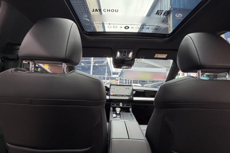 Used GAC Trumpchi GS8 2025 Linghang Series 2.0 TGDI Two-Wheel-Drive Luxury Edition 5 Seats