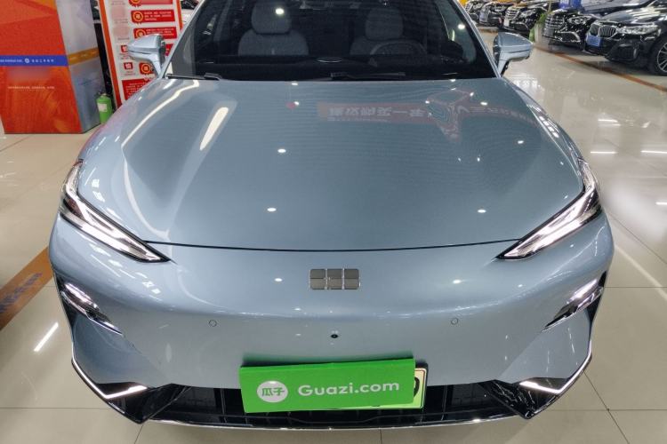 Used Geely Galaxy E8 2025 700 km Long-Range Intelligent Driving Version
