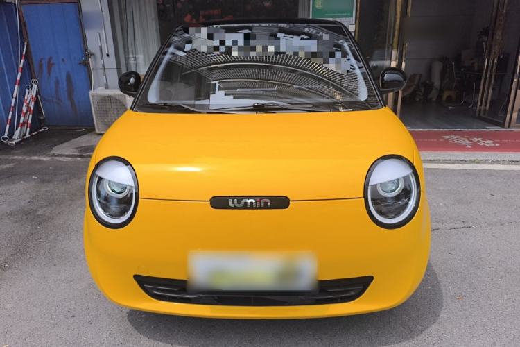 Used CHANGAN NEVO Lumin 2022 155 km – Refreshingly Sweet Edition Front