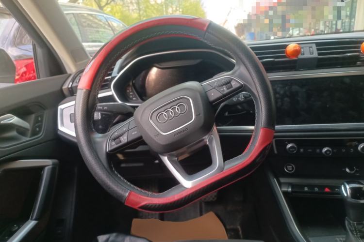 Used Audi Q3 2023 35 TFSI Fashion Dynamic Model (1.5T) Steering Wheel