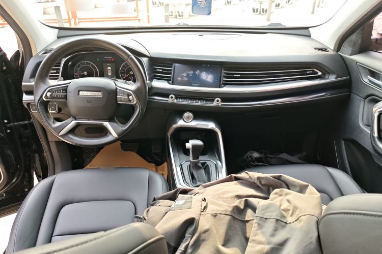 Used Haval H6 2018 Blue-Label 1.5T Automatic Luxury Model Center Console