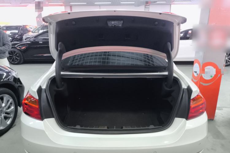 Used BMW 4 Series 2014 420i Design Package Model Trunk