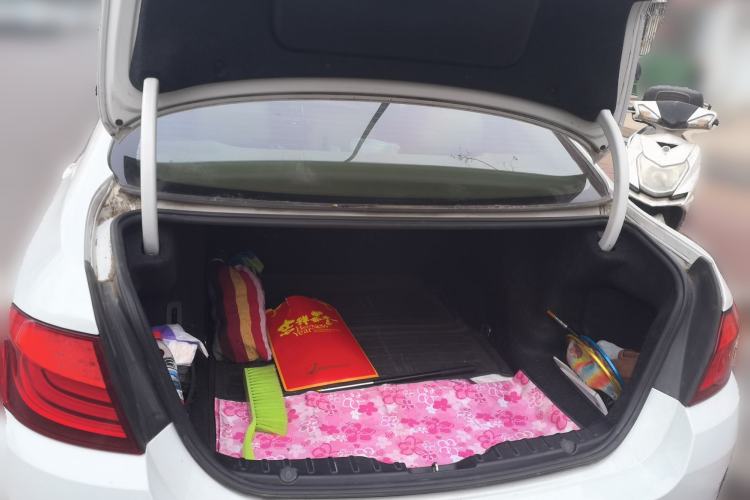 Used BMW 5 Series 2013 525Li Leading Model