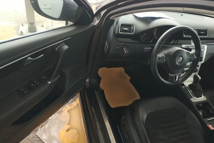 Used Volkswagen Magotan 2015 1.8TSI Luxury Model Driver Seat