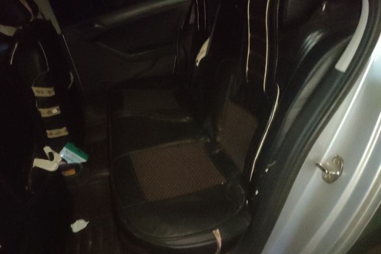 Used Volkswagen Jetta 2015 Value Edition 1.6L Manual Fashionable Style
