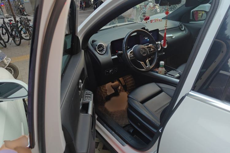 Used Mercedes-Benz GLA 2023 GLA 220
