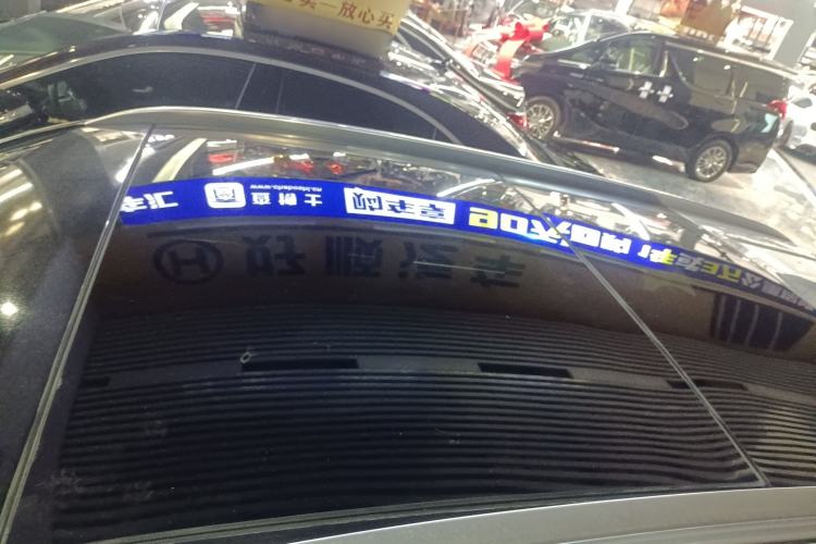 Used Mercedes-Benz GLC 2018 Facelift GLC 260 4MATIC Luxury Edition
