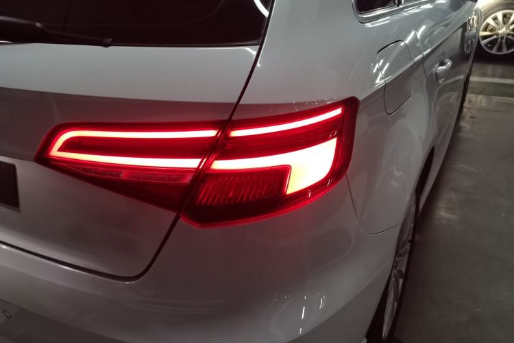 Used Audi A3 2018 30th Anniversary Edition Sportback 35 TFSI Fashion Model
