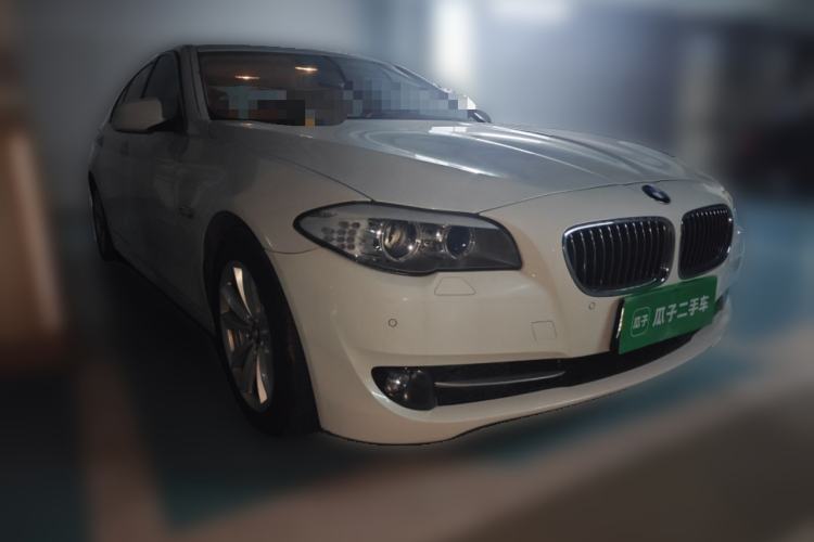 Used BMW 5 Series 2012 523Li Luxury Model Front Right 45 Deg