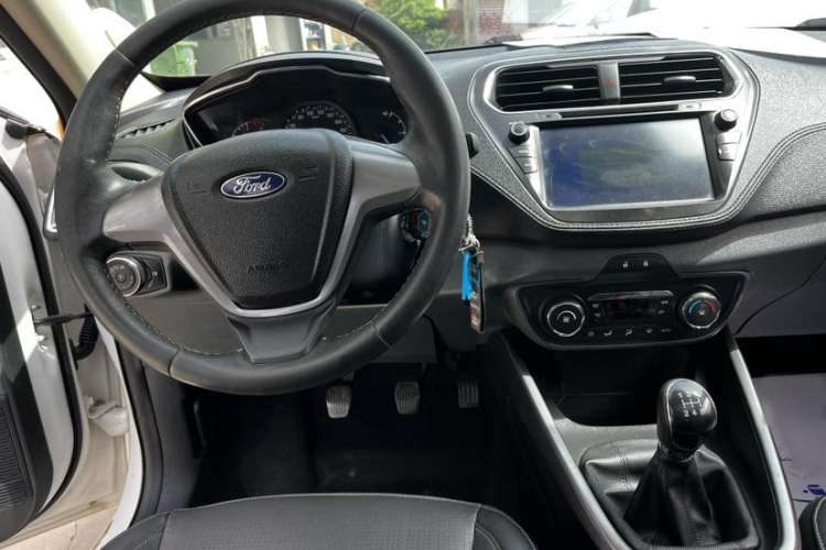 Used Ford Escort 2017 Happy Edition 1.5L Manual Fashion Model