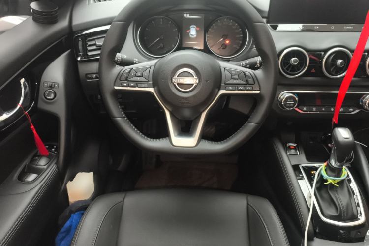 Used Nissan Qashqai 2025 Facelifted Honor 2.0L CVT XV+ Leading Edition
