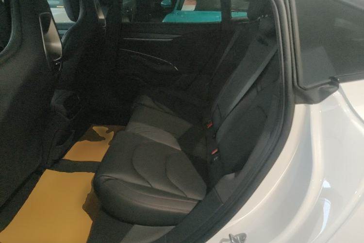 Used Xiaomi Auto SU7 2024 Rear-Drive Ultra-Long Range Advanced Pro-Level Intelligent Driving Version
