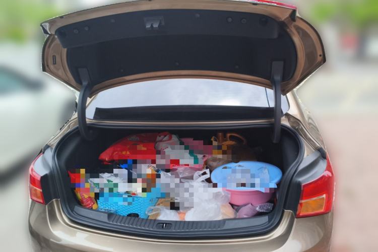 Used Buick Verano 2015 Sedan 20T Dual-Clutch Leading Model Trunk