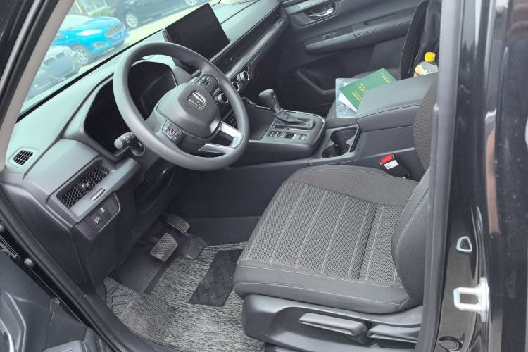 Used Honda CR-V 2024 240TURBO Two-Wheel-Drive Active Version 5 Seats Left Front Seat