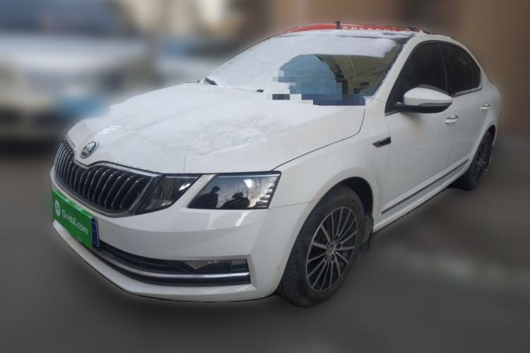 Used Skoda Octavia 2019 1.5L Automatic Smart Drive Luxury Edition China VI Standard
