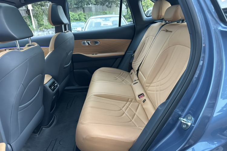 Used Geely Galaxy Galaxy Xingjian 7 EM-i 2025 120km Flagship Edition