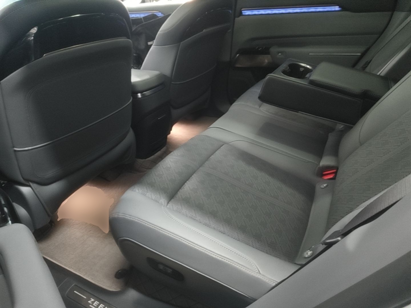 Zeekr 7X 2025 75 kWh Rear-Wheel Drive Intelligent Driving Version — снимка 20