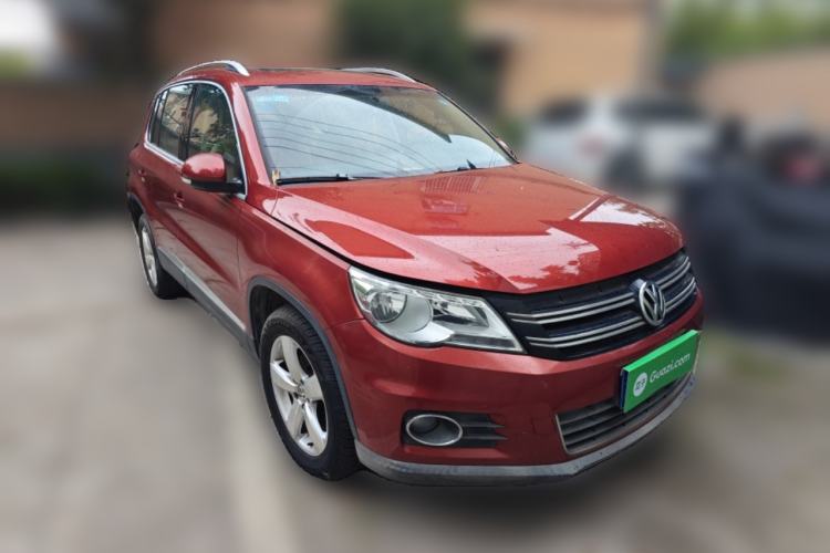 Used Volkswagen Tiguan 2010 1.8TSI Automatic Two-Wheel Drive Elite Edition Front Right 45 Deg