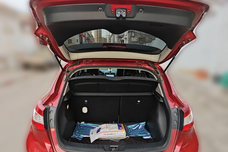 Used Nissan Tiida 2020 1.6L CVT Cool Edition