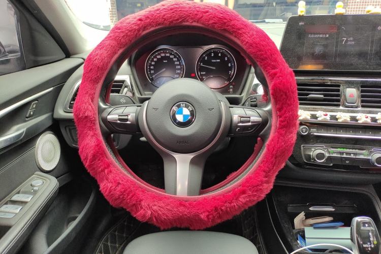 Used BMW 1 Series 2022 120i M Sport Night Edition Steering Wheel