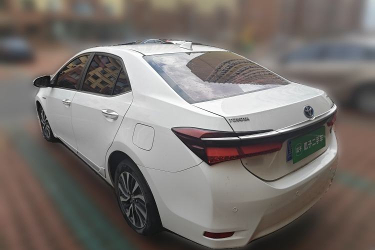 Used Toyota Corolla 2016 Dual-Engine 1.8L E-CVT Luxury Edition