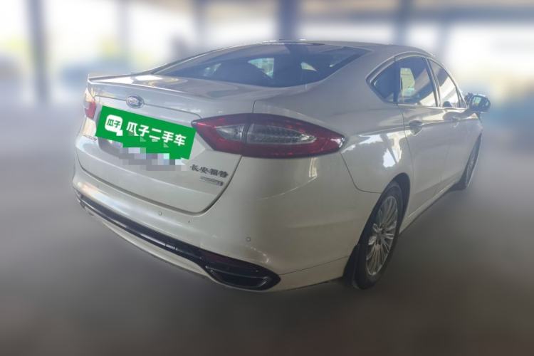 Used Ford Mondeo 2013 2.0L GTDi 200 Luxury Model Rear Right 45 Deg