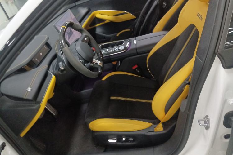 Used Xiaomi Auto SU7 Ultra 2025 Ultra Model Left Front Seat