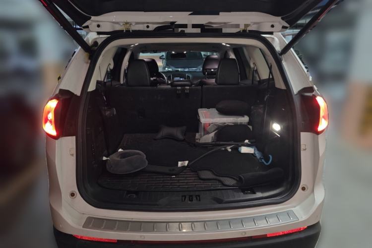 Used Ford Edge 2016 EcoBoost 245 Two-Wheel-Drive Titanium 7-Seater