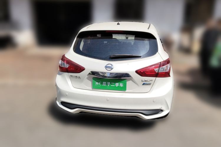 Used Nissan Tiida 2016 1.6L CVT Cool Dynamic Edition