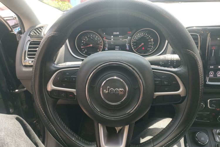 Used Jeep Compass 2019 220T Automatic Family Enjoyment Four-Wheel Drive Edition