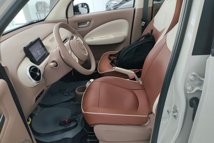 Used Wuling Hongguang MINIEV 2025 Four-Door Version Advanced Edition Left Front Seat