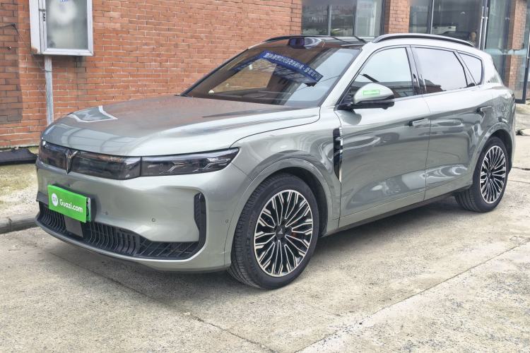 Used VOYAH FREE 2025 Model FREE+ Four-Wheel-Drive Qiankun Edition Front Left 45 Deg