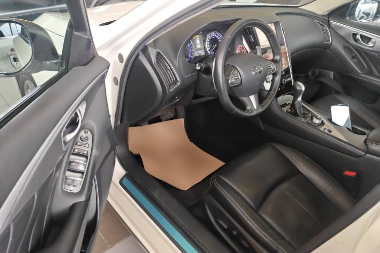 Used Infiniti Q50L 2015 2.0T Enjoyment Edition