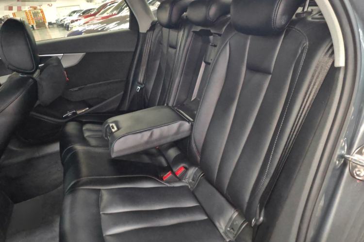 Used Audi A4L 2018 30th Anniversary Edition 40 TFSI Trendy Model