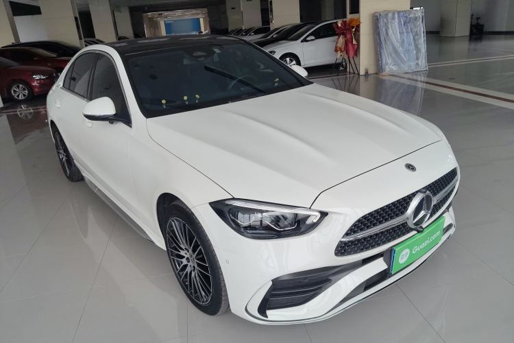 Used Mercedes-Benz C-Class 2024 Restyled C-Class 260 L Sport Edition Front Right 45 Deg