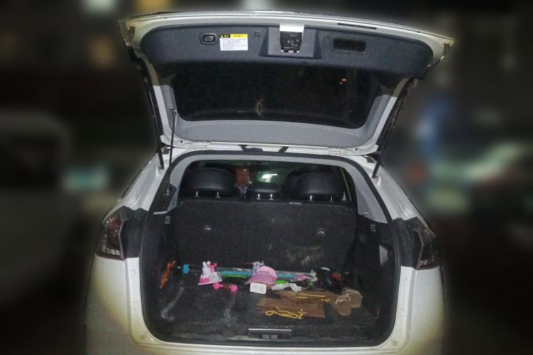 Used Luxgen U6 SUV 2014 2.0T ZhiZun Model