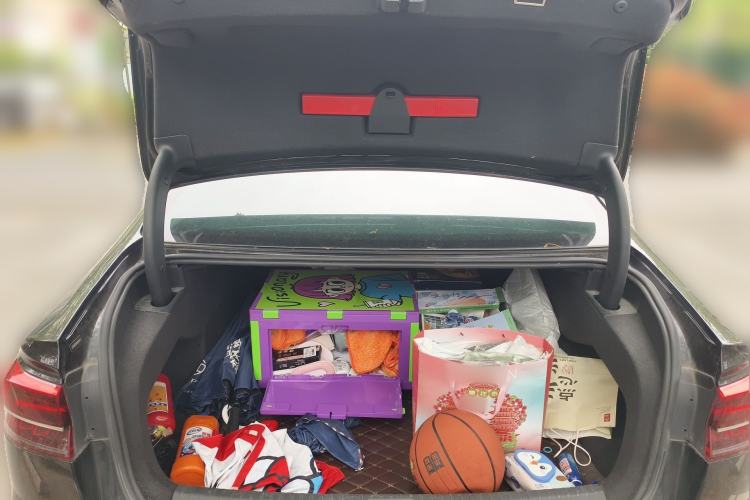 Used Volkswagen Phideon 2018 Revised Version 380TSI Two-Wheel Drive Business Edition Trunk