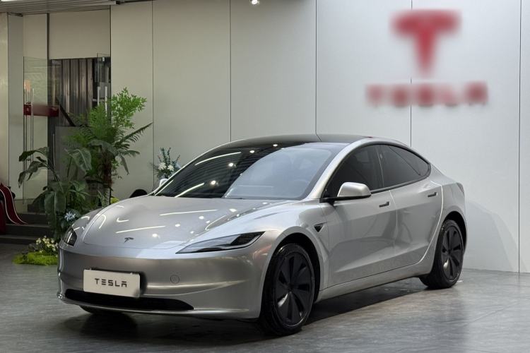 Used Tesla Model 3 2025 Rear-Wheel-Drive Version