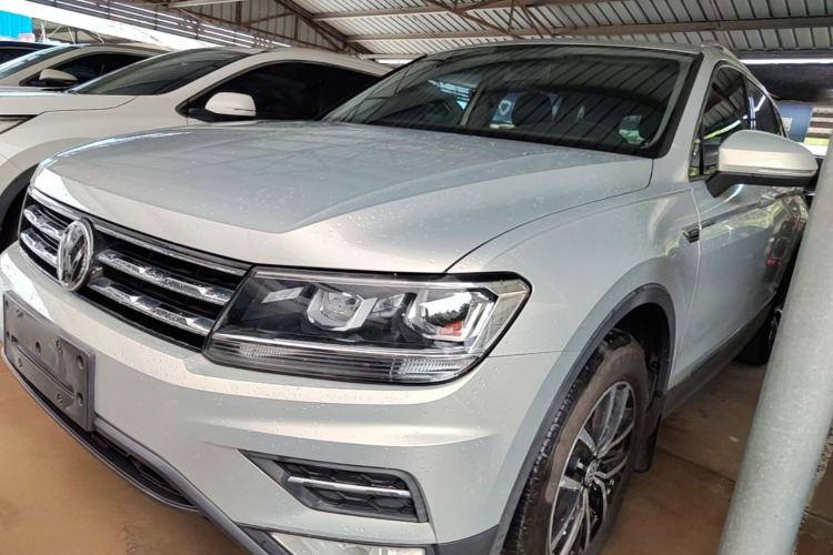 Used Volkswagen Tiguan L 2018 Revised Version 330TSI Automatic Two-Wheel Drive Comfort Edition