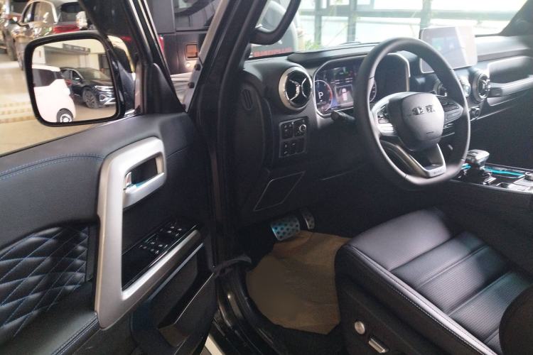 Used BAIC Off-Road BJ40 2024 2.0D Blade Hero Glory Edition