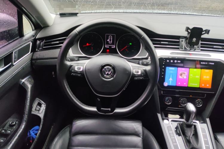 Used Volkswagen Magotan 2018 330TSI DSG Advanced Model
