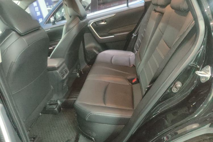 Used Toyota Wildlander 2020 Dual-Motor 2.5L E-CVT Four-Wheel Drive Luxury Edition
