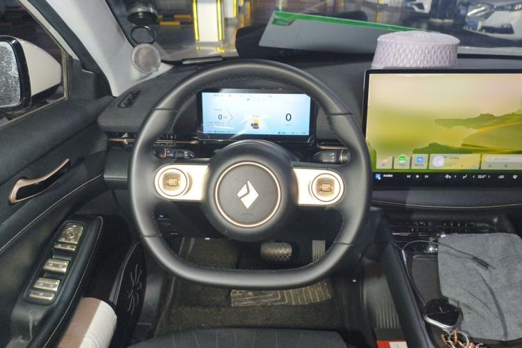 Used Baojun Yunhai 2024 140km Plug-in Hybrid Version
