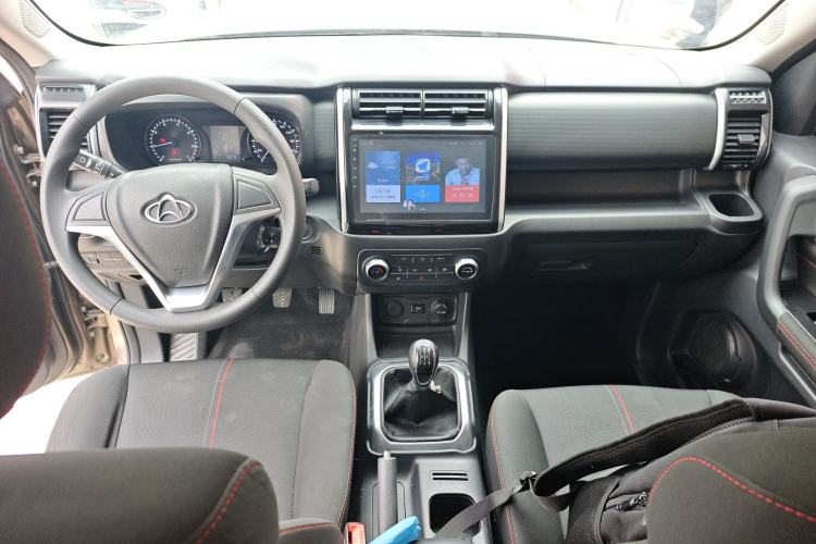 Used CHANGAN OSHAN X70A 2018 1.5L Manual Standard Edition Center Console