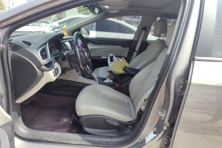 Used Buick GT 2018 15T Dual-Clutch Elite Model China V Standard